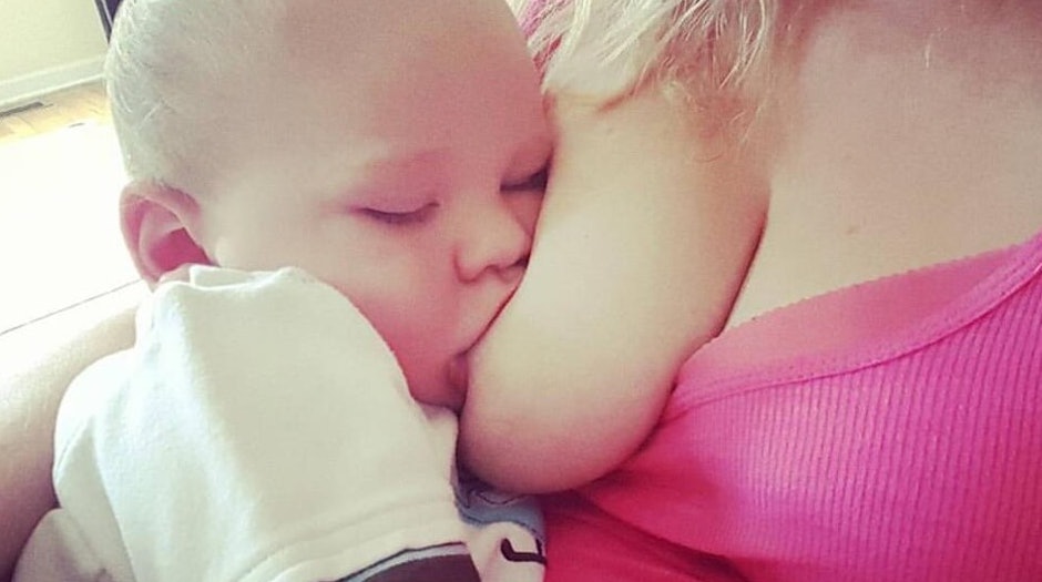 A Badass Breastfeeder's Top 6 Picks for the Best Breastfeeding Products