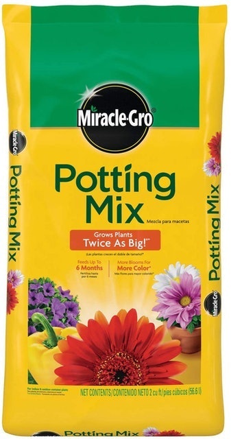 Miracle-Gro Potting Mix 1