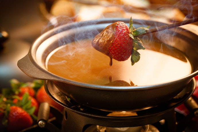 Make Sure Your Fondue Pot Material Suits Your Recipe