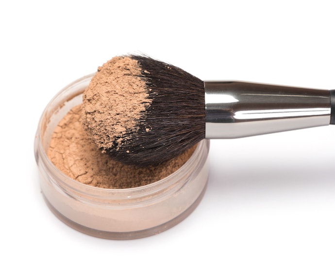 Loose Powders Provide Lightweight Coverage