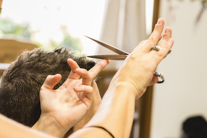 Go for Scissors With Sharp and Angled Blades