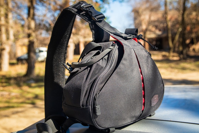 Sling Bags for Single Cameras With Larger Lenses