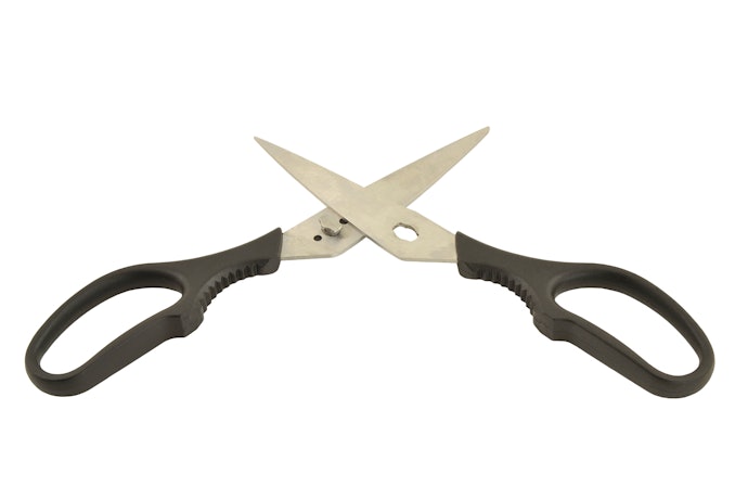 Detachable Shears for Easier Cleaning and Sharpening