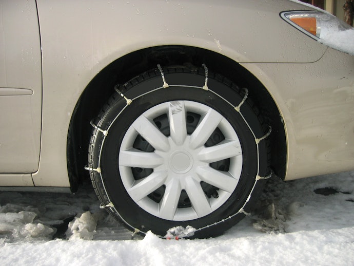 Pick Entry-Level Snow Chains for Occasional Snow 