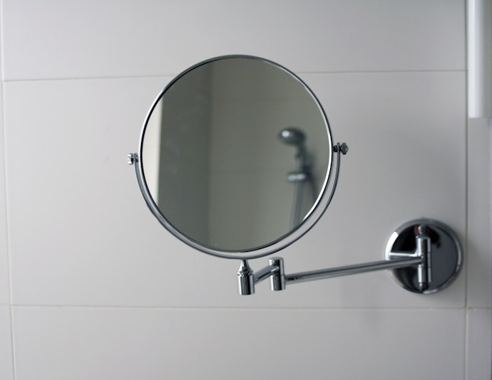 Pick the Right Mirror Style for You