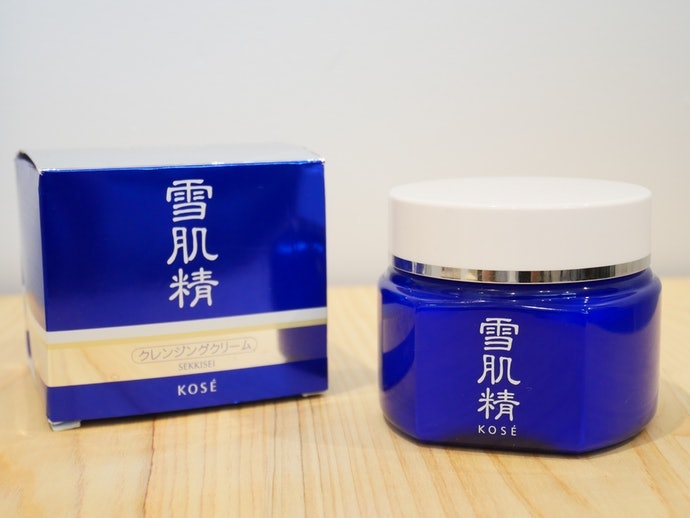 What is Sekkisei’s Cleansing Cream Supposed to Do?