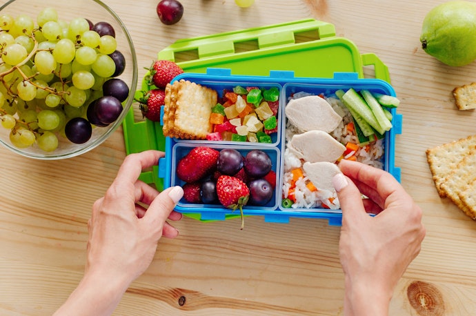 Plastic Lunchboxes are Lightweight and Durable 