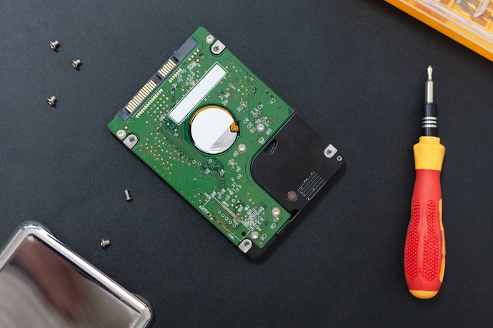 Understand the Differences Between SSDs and HDDs