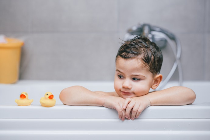 Accessories for the Adult Tub Keep Your Child Safe and You Comfortable