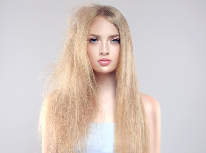 For Dry, Brittle Hair, Go for a Moisturizing Formula 