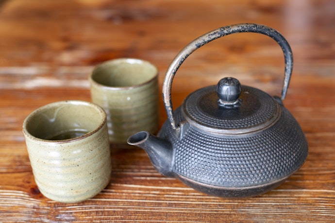 What Is a Japanese Teapot?