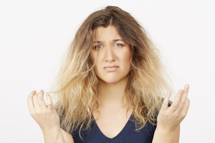 Sulfates and Alcohol Can Dry Your Hair 