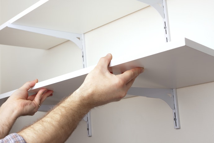 Choose a Mountable Organizer to Save Space