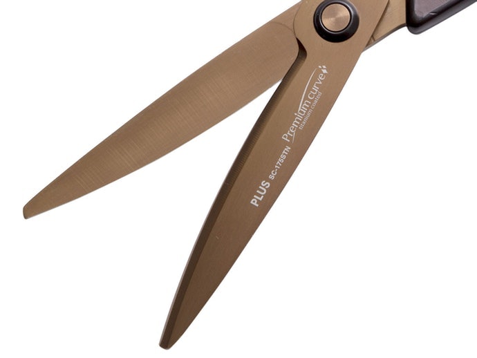 Bernoulli-Curve Blades Are Versatile and Comfortable to USe