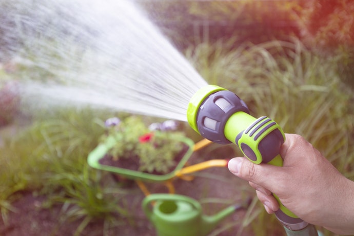 Go for Garden Sprayers with Sufficient Pumping Power