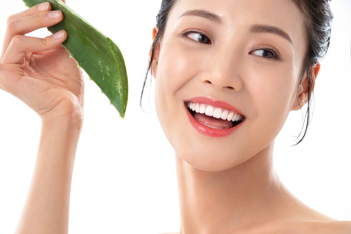 Choose Collagen-Boosting Ingredients for Mature Skin