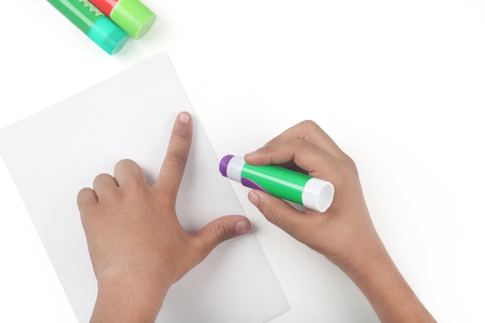Try Disappearing Colored Glue Sticks for Easy Application