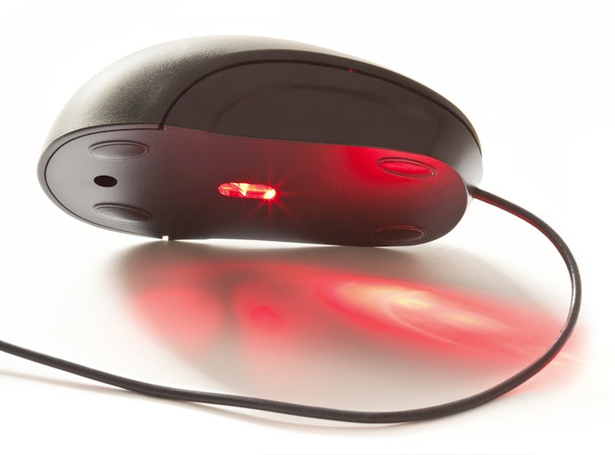 Laser Mice for Optimal Accuracy 