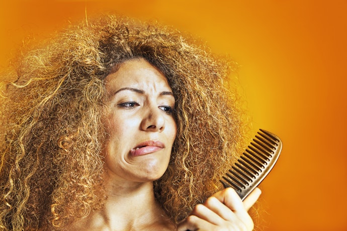 Sulfates and Alcohols Might Dry Out Your Hair 