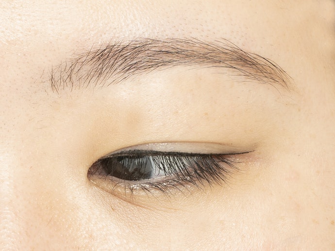 Liquid Eyeliners Help Draw Attention to Your Eyes With Bold Lines