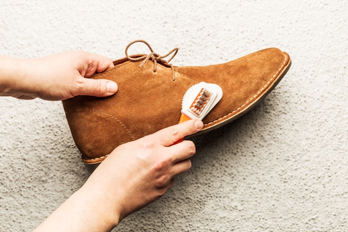Rubber, Brass, or Coco for Suede or Rugged Shoes