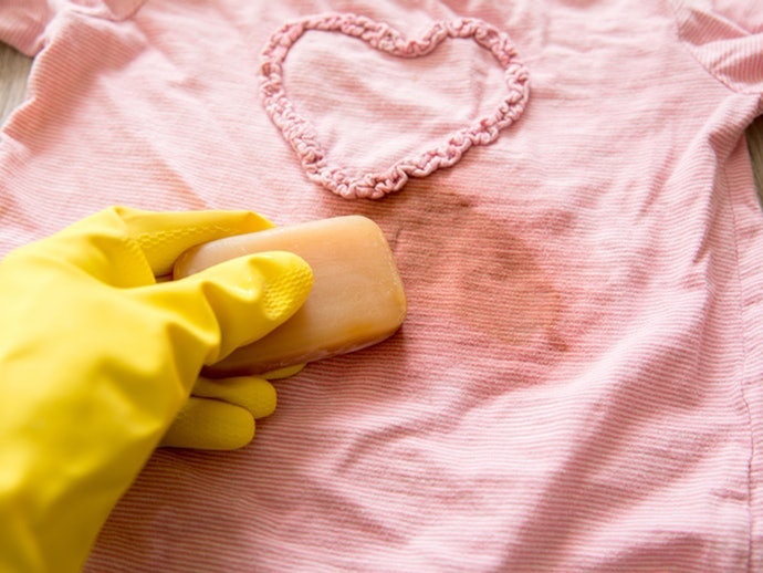 For Partial Stains on Sleeves or Collars, Try Using a Bar Detergent