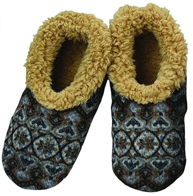 Snoozies Nordic Knit Fleece Slipper Socks 1