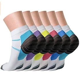 10 Best Ankle Compression Socks in 2022 (Copper Fit, Truform, and More) 2