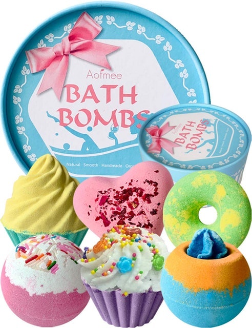 Aofmee Handmade Bubble and Floating Fizzies Spa Kit 1