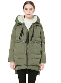 10 Best Women's Puffer Coats in 2022 (Patagonia, Uniqlo, and More) 5