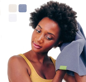 9 Best Hair Drying Towels in 2022 (Licensed Cosmetologist-Reviewed) 3