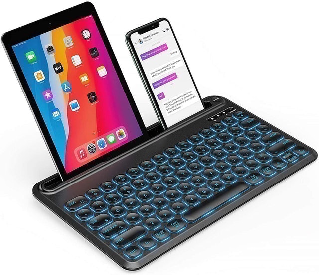 Top 9 Best Portable Bluetooth Keyboards in 2021 (Logitech, Plugable