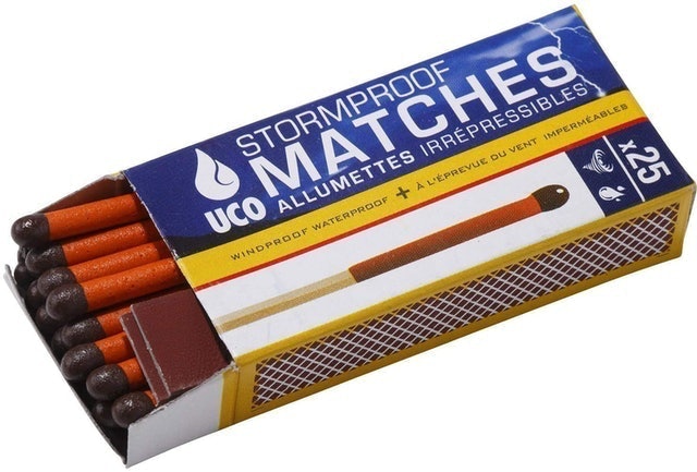 UCO Stormproof Matches 1