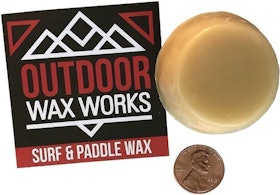 10 Best Surfboard Wax in 2022 (Sticky Bumps, Sex Wax, and More) 1
