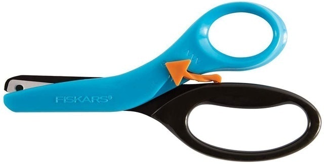 Fiskars Pre-School Training Scissors 1