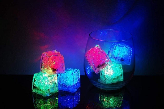Litecubes Multicolor Rainbow Lightup LED Ice Cubes 1