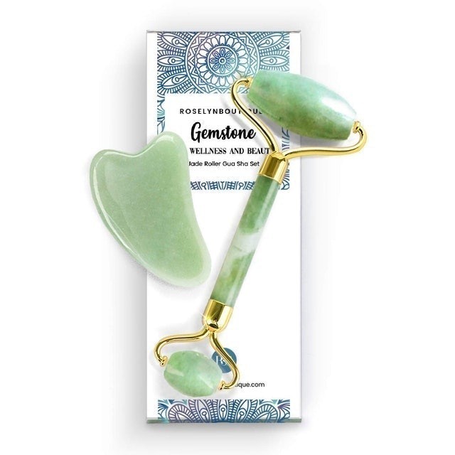  Roselyn Boutique Jade Roller and Gua Sha Set 1