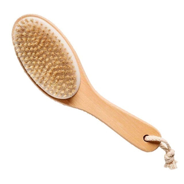 Touch Me Contoured Body Brush  1