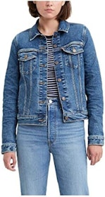 10 Best Denim Jackets in 2022 (Levi's, Wrangler, and More) 3