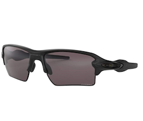 10 Best Sunglasses for Running in 2022 (Oakley, Under Armour, and More) 4
