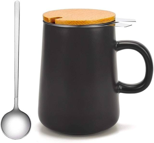 J-FAMILY Porcelain Tea Mug with Infuser and Lid 1