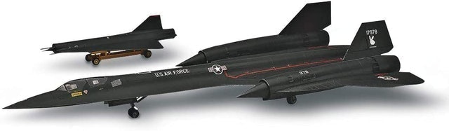 Revell SR-71A Blackbird 1