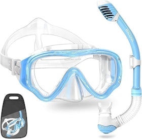 10 Best Snorkel Masks for Kids in 2022 (Cressi, Promate, and More) 1