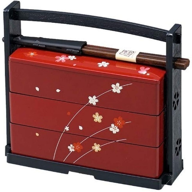 JapanBargain Three-Tiered Bento Box 1