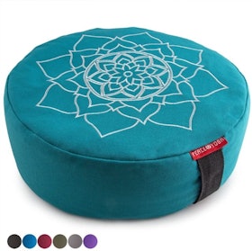 10 Best Meditation Cushions in 2022 (Yoga Instructor-Reviewed) 2