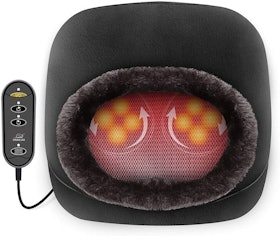 10 Best Foot Warmers in 2022 (HotHands, Intelex, and More) 1