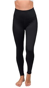10 Best Compression Leggings for Women in 2022 (Nike, Under Armour, and More) 2