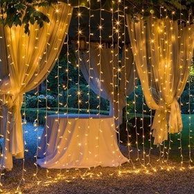 10 Best Outdoor Christmas Lights in 2022 (SunnyOn, Moreplus, and More) 1