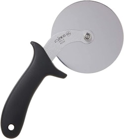 10 Best Pizza Cutters in 2022 (Italian Chef-Reviewed) 1