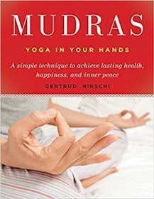 10 Best Yoga Books in 2022 (Yoga Instructor-Reviewed) 2